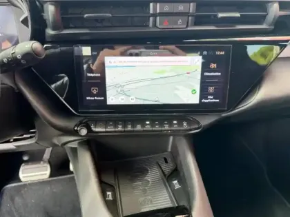 Photo 14 Alfa Romeo Junior  1.2 Ibrida 145ch Techno e-DCT6