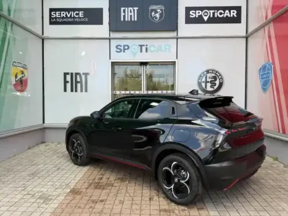 Photo 5 Alfa Romeo Junior  1.2 Ibrida 145ch Techno e-DCT6