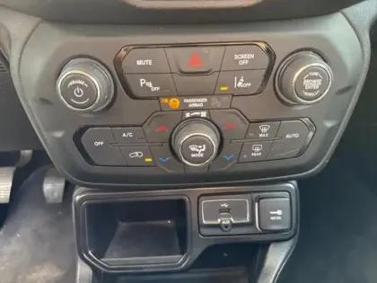 Photo 13 Jeep Renegade  1.0 GSE T3 120ch Limited