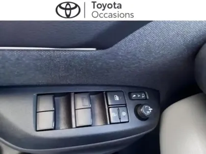 Photo 12 Toyota Yaris  Cross 116h Dynamic MY22