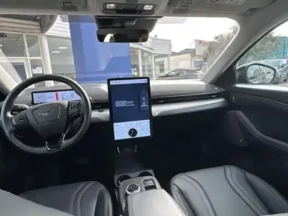 Photo 9 Ford Mustang  Mach-E 269ch Standard Range 72,6kWh Mach-E Propulsion