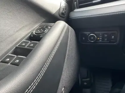 Photo 14 Ford Mustang  Mach-E 269ch Standard Range 72,6kWh Mach-E Propulsion