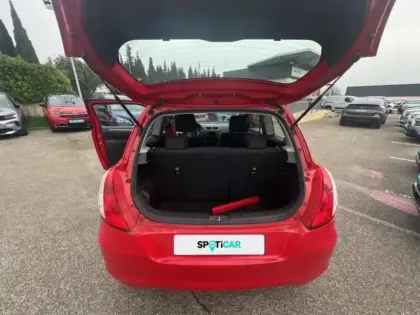 Photo 5 Suzuki Swift  1.2 VVT 94ch Avantage 3p