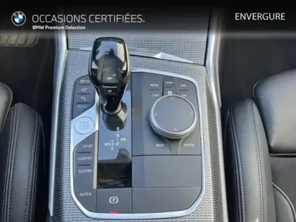 Photo 14 BMW Serie 3 Série 3 318dA 150ch M Sport