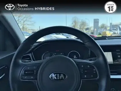 Photo 12 Toyota Aygo  X 1.0 VVT-i 72ch Design S-CVT MY24