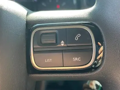 Photo 14 Citroën C3  1.5 BlueHDi 100ch S&S Feel AUTO-ECOLE