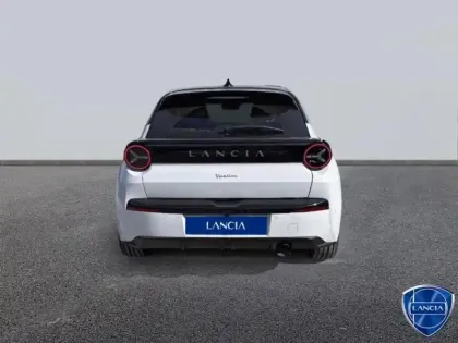 Photo 5 Lancia Ypsilon  1.2 Ibrida 110ch LX eDCT6