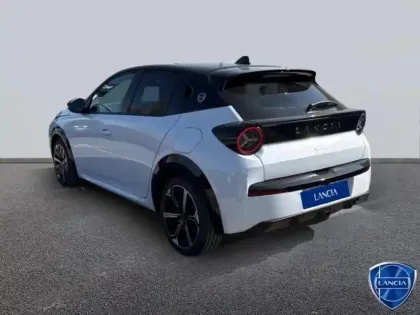 Photo 6 Lancia Ypsilon  1.2 Ibrida 110ch LX eDCT6