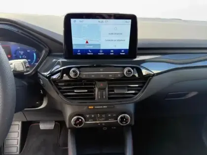 Photo 10 Ford Kuga  2.5 Duratec 190ch FHEV ST LINE Bussiness BVA