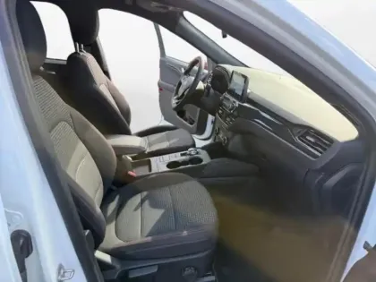 Photo 14 Ford Kuga  2.5 Duratec 190ch FHEV ST LINE Bussiness BVA