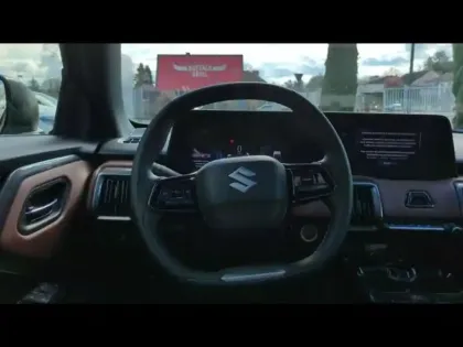 Photo 13 Suzuki Vitara  174ch 61kWh Style