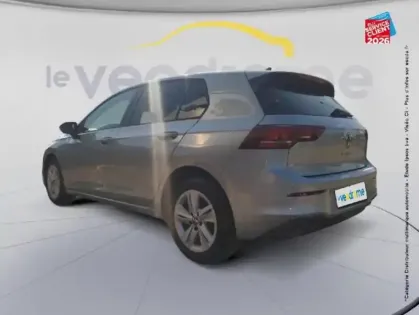 Photo 7 Volkswagen Golf  1.5 eTSI EVO2 116ch Life Plus DSG7 Siege chauf