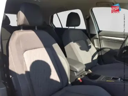 Photo 19 Volkswagen Golf  1.5 eTSI EVO2 116ch Life Plus DSG7 Siege chauf