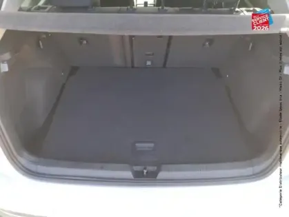 Photo 28 Volkswagen Golf  1.5 eTSI EVO2 116ch Life Plus DSG7 Siege chauf