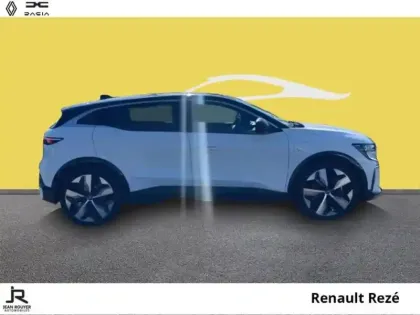 Photo 12 Renault Megane  E-Tech Electric EV60 220ch Techno super charge