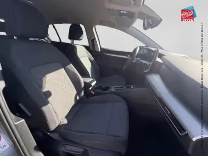 Photo 19 Volkswagen Golf  1.5 eTSI EVO2 116ch Life Plus DSG7 Siege chauf