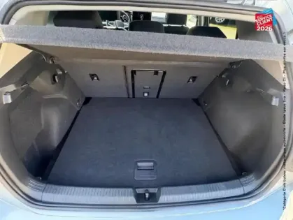 Photo 28 Volkswagen Golf  1.5 eTSI EVO2 116ch Life Plus DSG7 Siege chauf