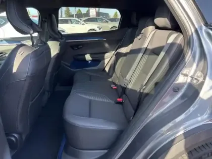 Photo 10 Renault Scenic  E-Tech Electric 220ch Techno esprit Alpine grande autonomie -24