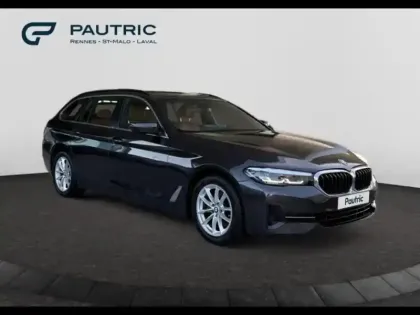 Photo 6 BMW Serie 5 Série 5 Touring 518dA 150ch Lounge Steptronic