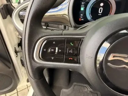 Photo 14 Fiat 500  e 95ch Action Plus