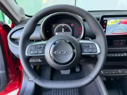 Photo 11 Fiat 600  1.2 Hybrid Turbo 110ch Pop eDCT6