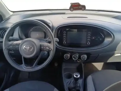 Photo 10 Toyota Aygo  X 1.0 VVT-i 72ch Dynamic