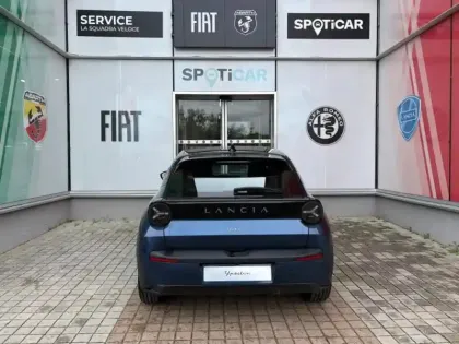 Photo 9 Lancia Ypsilon  Elettrica 156ch 54kWh (certinergy 5700? Déduit)