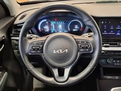 Photo 14 Kia Niro e- Active 204ch