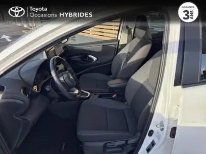 Photo 10 Toyota Yaris  116h Dynamic 5p MC24