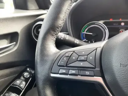 Photo 14 Nissan Juke  1.6 Hybrid 143ch N-Design 2023