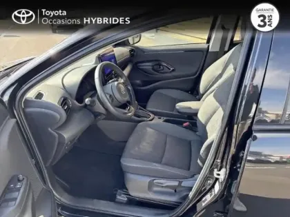 Photo 10 Toyota Yaris  116h Design 5p MY25