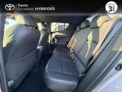 Photo 11 Toyota C-HR  122h Graphic 2WD E-CVT