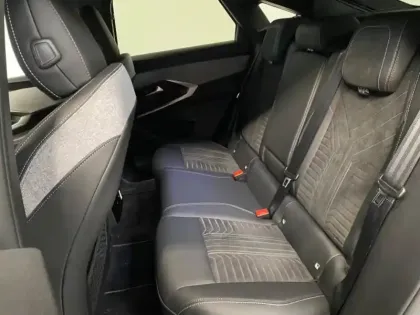 Photo 9 Peugeot 3008  Electrique 210ch Batterie 73 kWh GT EXCLUSIVE (CEE 3600? DEDUIT)