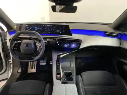 Photo 7 Peugeot 3008  Electrique 210ch Batterie 73 kWh GT EXCLUSIVE (CEE 3600? DEDUIT)