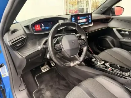 Photo 8 Peugeot 2008  1.5 BlueHDi 130ch S&S GT Line EAT8