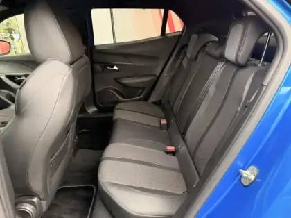 Photo 10 Peugeot 2008  1.5 BlueHDi 130ch S&S GT Line EAT8