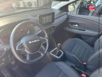 Photo 14 Dacia Sandero  1.0 TCe 90ch Stepway Expression -24