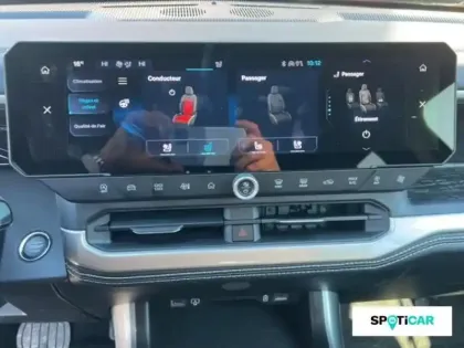 Photo 16 Jeep Compass  1.2 Turbo T3 145ch e-Hybrid First Edition BVR6