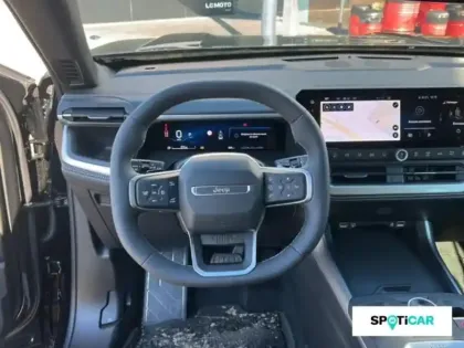 Photo 12 Jeep Compass  1.2 Turbo T3 145ch e-Hybrid First Edition BVR6