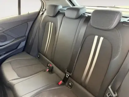 Photo 10 BMW Serie 1 Série 1 116dA 116ch Business Design DKG7