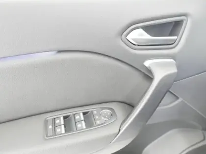 Photo 10 Renault Captur  1.3 TCe mild hybrid 160ch Techno EDC