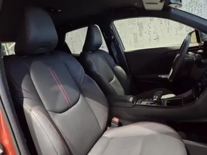 Photo 11 Lexus Lbx  1.5 136ch Emotion 2WD