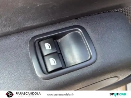 Photo 11 Citroën C3  1.2 PureTech 83ch S&S Feel 122-123g