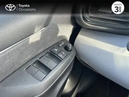 Photo 6 Toyota Yaris  116h Iconic 5p MY22