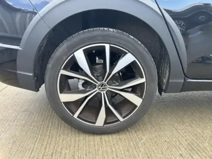 Photo 9 Volkswagen Taigo Gén. I Ph1 Evo R-Line Edition 5