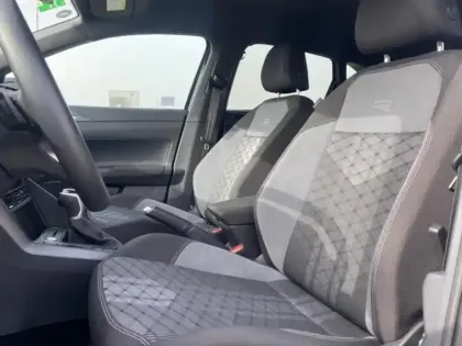 Photo 25 Volkswagen Taigo Gén. I Ph1 Evo R-Line Edition 5