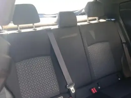 Photo 9 Toyota C-HR  1.8 Hybride 122ch Design E-CVT