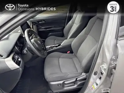 Photo 10 Toyota C-HR  122h Graphic 2WD E-CVT