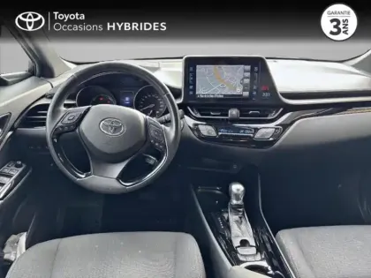 Photo 7 Toyota C-HR  122h Graphic 2WD E-CVT