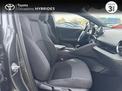 Photo 5 Toyota C-HR  1.8 Hybride 140ch Design